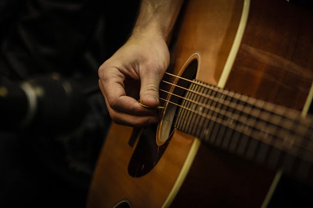 everything you need to know about learning guitar